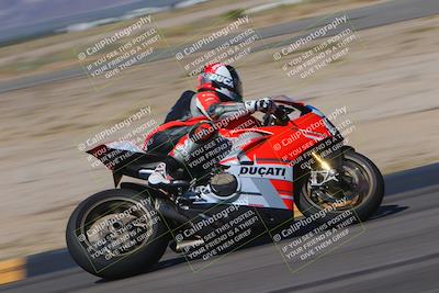media/Oct-01-2023-SoCal Trackdays (Sun) [[4c570cc352]]/Turn 14 Side (1135am)/